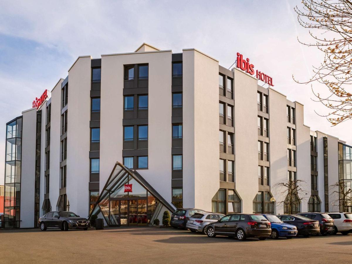 ibis Lausanne Crissier Exterior foto
