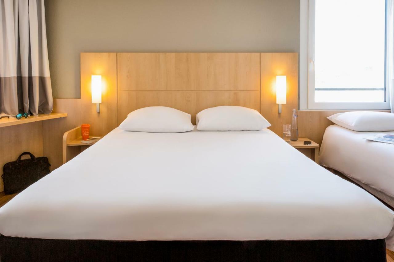 ibis Lausanne Crissier Exterior foto
